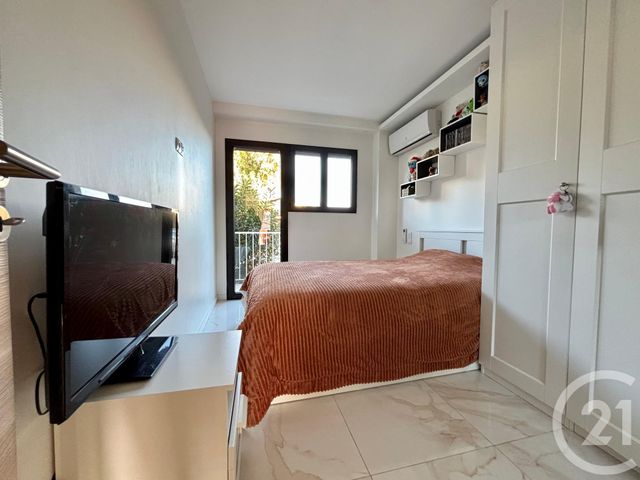 Appartement F4 à vendre - 4 pièces - 70.56 m2 - LE CANNET - 06 - PROVENCE-ALPES-COTE-D-AZUR - Century 21 Les Clés Du Sud
