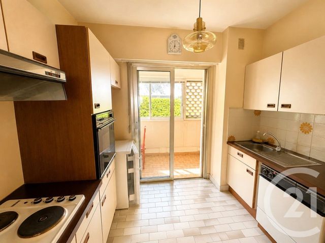Appartement F2 à vendre - 2 pièces - 55.95 m2 - LE CANNET - 06 - PROVENCE-ALPES-COTE-D-AZUR - Century 21 Les Clés Du Sud