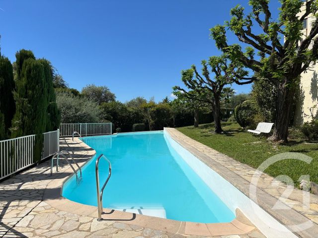 Appartement F2 à vendre - 2 pièces - 55.95 m2 - LE CANNET - 06 - PROVENCE-ALPES-COTE-D-AZUR - Century 21 Les Clés Du Sud