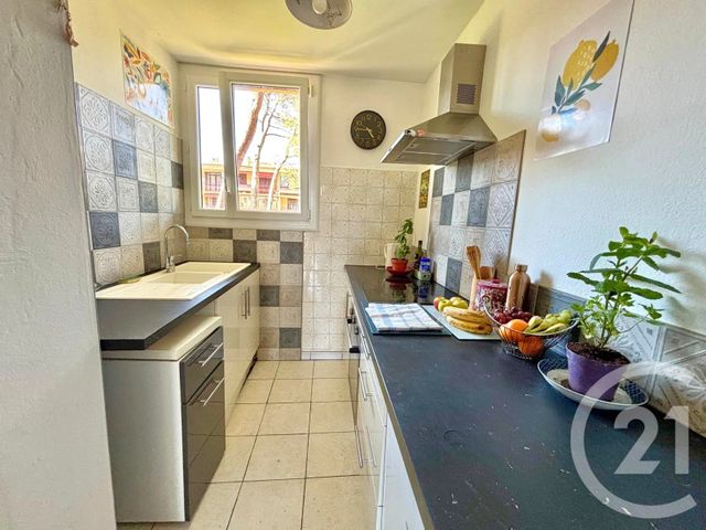 Appartement F3 à vendre - 3 pièces - 51.67 m2 - LE CANNET - 06 - PROVENCE-ALPES-COTE-D-AZUR - Century 21 Les Clés Du Sud