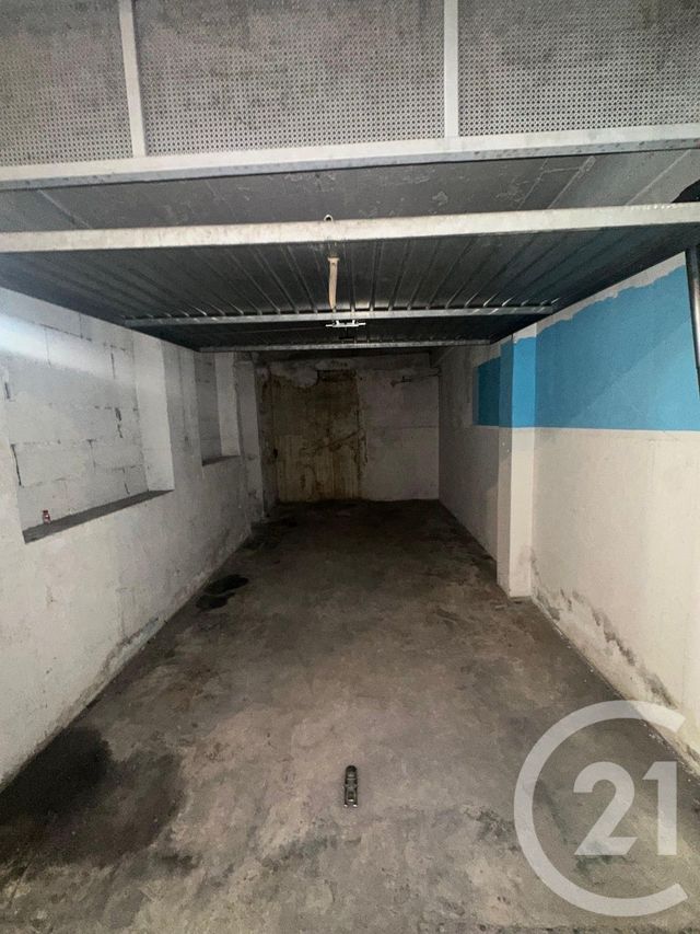 parking à louer - 12.0 m2 - LE CANNET - 06 - PROVENCE-ALPES-COTE-D-AZUR - Century 21 Les Clés Du Sud