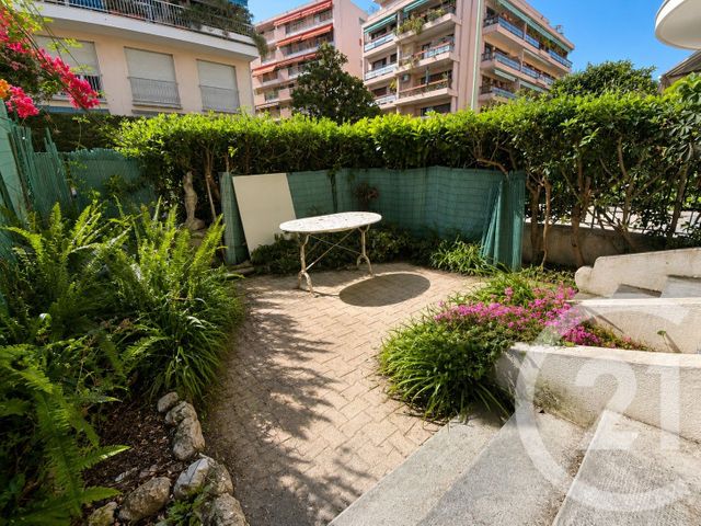 Appartement Studio à vendre - 1 pièce - 32.4 m2 - LE CANNET - 06 - PROVENCE-ALPES-COTE-D-AZUR - Century 21 Les Clés Du Sud