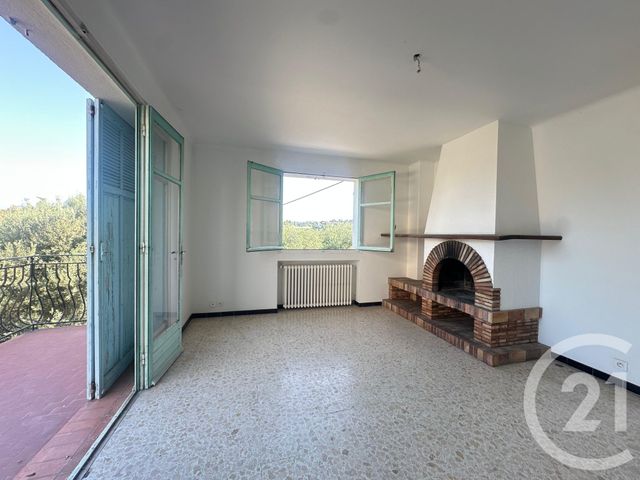 Appartement à louer - 3 pièces - 70.76 m2 - LE CANNET - 06 - PROVENCE-ALPES-COTE-D-AZUR - Century 21 Les Clés Du Sud
