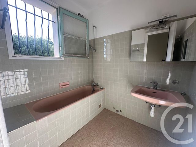 Appartement à louer - 3 pièces - 70.76 m2 - LE CANNET - 06 - PROVENCE-ALPES-COTE-D-AZUR - Century 21 Les Clés Du Sud