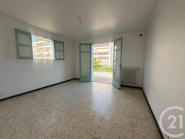 Appartement à louer - 3 pièces - 70.76 m2 - LE CANNET - 06 - PROVENCE-ALPES-COTE-D-AZUR - Century 21 Les Clés Du Sud