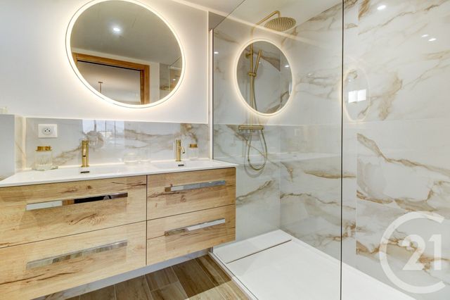 Appartement F4 à vendre - 4 pièces - 88.9 m2 - CANNES - 06 - PROVENCE-ALPES-COTE-D-AZUR - Century 21 Les Clés Du Sud