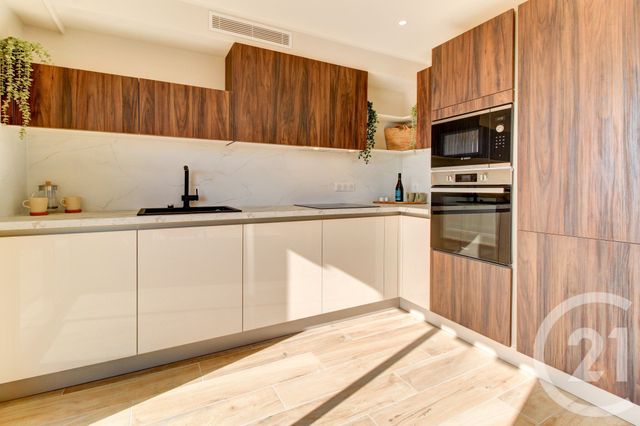 Appartement F4 à vendre - 4 pièces - 88.9 m2 - CANNES - 06 - PROVENCE-ALPES-COTE-D-AZUR - Century 21 Les Clés Du Sud
