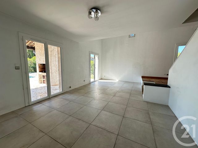 maison à louer - 6 pièces - 191.21 m2 - MANDELIEU LA NAPOULE - 06 - PROVENCE-ALPES-COTE-D-AZUR - Century 21 Les Clés Du Sud