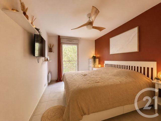 Appartement F3 à vendre - 3 pièces - 60.7 m2 - CANNES LA BOCCA - 06 - PROVENCE-ALPES-COTE-D-AZUR - Century 21 Les Clés Du Sud