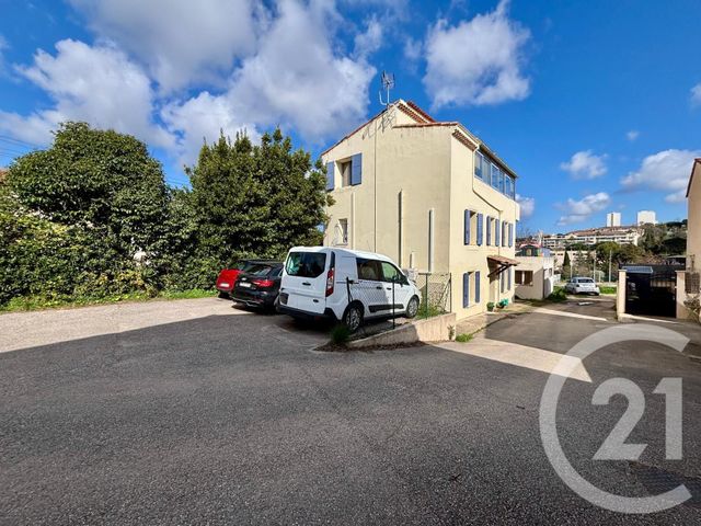 Appartement F3 à vendre - 3 pièces - 56.03 m2 - LE CANNET - 06 - PROVENCE-ALPES-COTE-D-AZUR - Century 21 Les Clés Du Sud