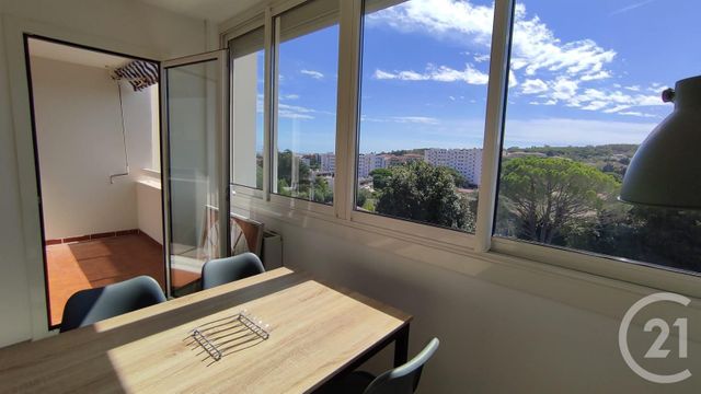 Appartement F2 à louer - 2 pièces - 44.3 m2 - LE CANNET - 06 - PROVENCE-ALPES-COTE-D-AZUR - Century 21 Les Clés Du Sud