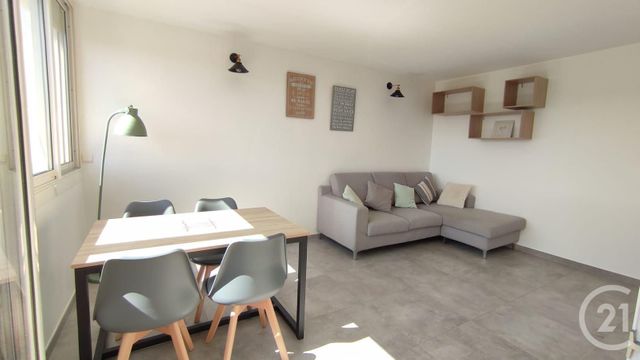Appartement F2 à louer - 2 pièces - 44.3 m2 - LE CANNET - 06 - PROVENCE-ALPES-COTE-D-AZUR - Century 21 Les Clés Du Sud