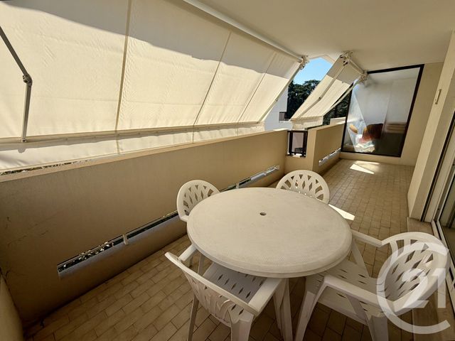 Appartement F3 à vendre - 3 pièces - 71.2 m2 - LE CANNET - 06 - PROVENCE-ALPES-COTE-D-AZUR - Century 21 Les Clés Du Sud