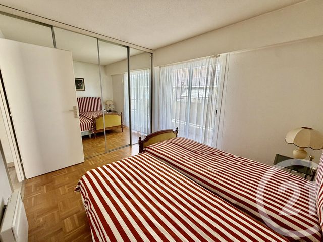 Appartement F3 à vendre - 3 pièces - 71.2 m2 - LE CANNET - 06 - PROVENCE-ALPES-COTE-D-AZUR - Century 21 Les Clés Du Sud