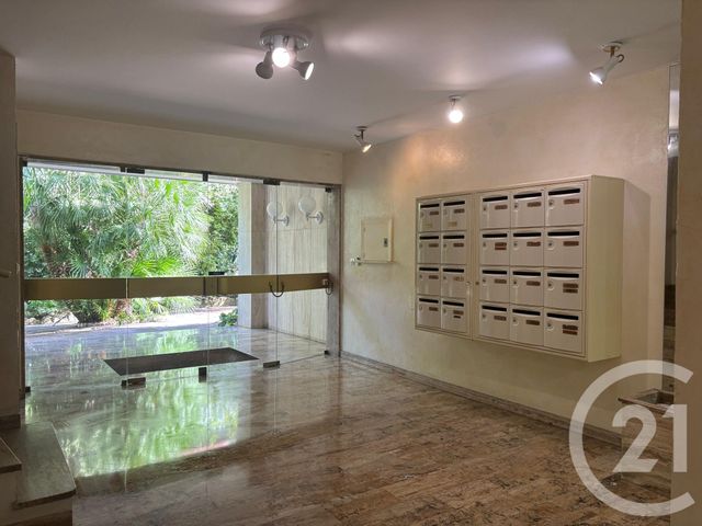Appartement F2 à vendre - 2 pièces - 35.11 m2 - LE CANNET - 06 - PROVENCE-ALPES-COTE-D-AZUR - Century 21 Les Clés Du Sud