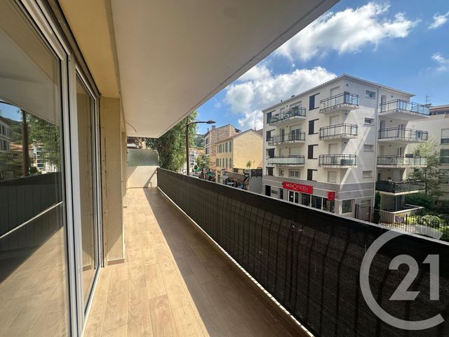 Appartement F3 à louer - 3 pièces - 64.69 m2 - LE CANNET - 06 - PROVENCE-ALPES-COTE-D-AZUR - Century 21 Les Clés Du Sud