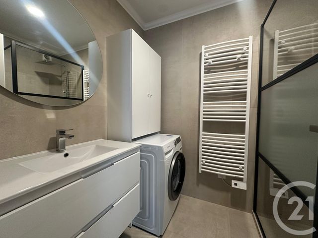 Appartement F3 à louer - 3 pièces - 64.69 m2 - LE CANNET - 06 - PROVENCE-ALPES-COTE-D-AZUR - Century 21 Les Clés Du Sud