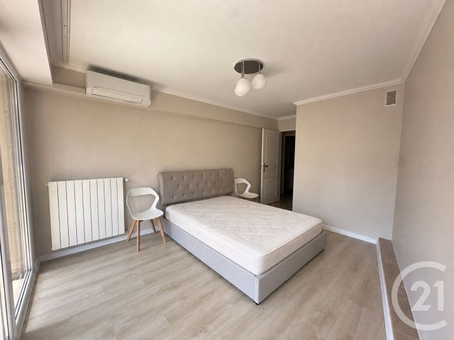 Appartement F3 à louer - 3 pièces - 64.69 m2 - LE CANNET - 06 - PROVENCE-ALPES-COTE-D-AZUR - Century 21 Les Clés Du Sud