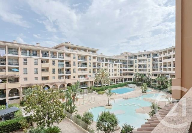 Appartement à louer - 2 pièces - 27.58 m2 - CANNES - 06 - PROVENCE-ALPES-COTE-D-AZUR - Century 21 Les Clés Du Sud