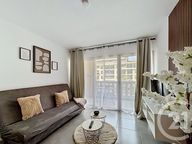 Appartement à louer - 2 pièces - 27.58 m2 - CANNES - 06 - PROVENCE-ALPES-COTE-D-AZUR - Century 21 Les Clés Du Sud