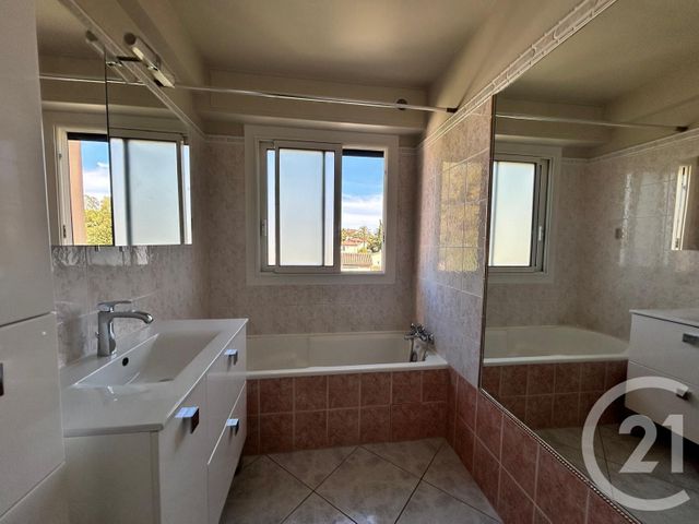 Appartement F3 à vendre - 3 pièces - 69.81 m2 - CANNES - 06 - PROVENCE-ALPES-COTE-D-AZUR - Century 21 Les Clés Du Sud