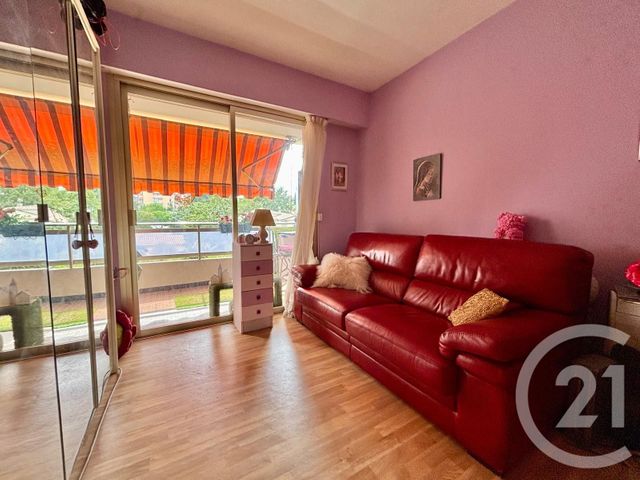 Appartement F2 à vendre - 2 pièces - 47.24 m2 - LE CANNET - 06 - PROVENCE-ALPES-COTE-D-AZUR - Century 21 Les Clés Du Sud