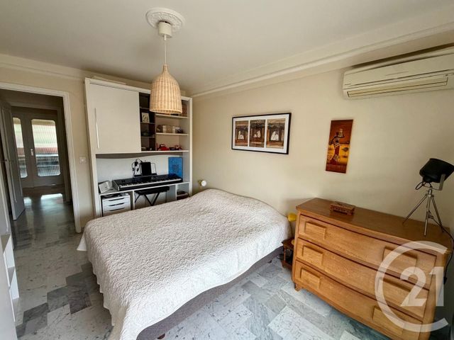 Appartement F3 à vendre - 3 pièces - 76.18 m2 - LE CANNET - 06 - PROVENCE-ALPES-COTE-D-AZUR - Century 21 Les Clés Du Sud