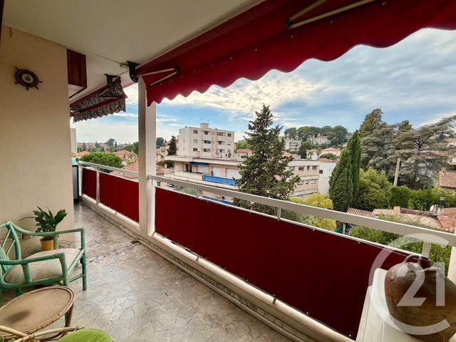 Appartement F3 à vendre LE CANNET