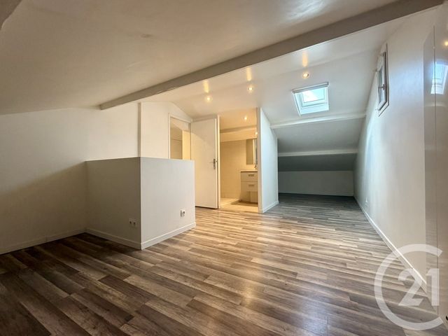 maison à louer - 5 pièces - 107.97 m2 - LE CANNET - 06 - PROVENCE-ALPES-COTE-D-AZUR - Century 21 Les Clés Du Sud
