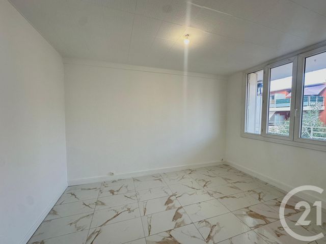 Appartement F3 à louer - 3 pièces - 52.07 m2 - LE CANNET - 06 - PROVENCE-ALPES-COTE-D-AZUR - Century 21 Les Clés Du Sud