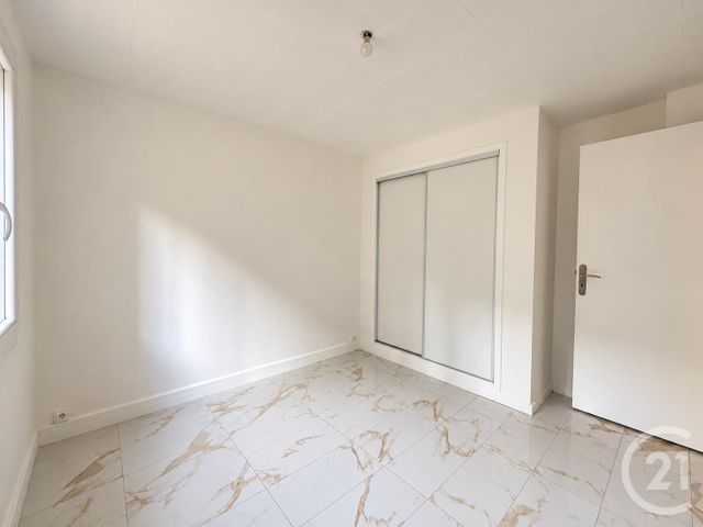 Appartement F3 à louer - 3 pièces - 52.07 m2 - LE CANNET - 06 - PROVENCE-ALPES-COTE-D-AZUR - Century 21 Les Clés Du Sud