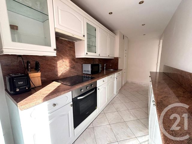 Appartement F3 à louer - 3 pièces - 69.48 m2 - LE CANNET - 06 - PROVENCE-ALPES-COTE-D-AZUR - Century 21 Les Clés Du Sud
