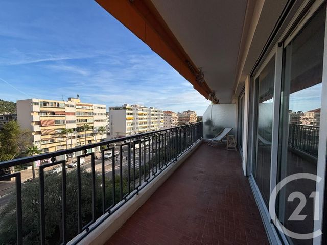 Appartement F3 à louer - 3 pièces - 69.48 m2 - LE CANNET - 06 - PROVENCE-ALPES-COTE-D-AZUR - Century 21 Les Clés Du Sud
