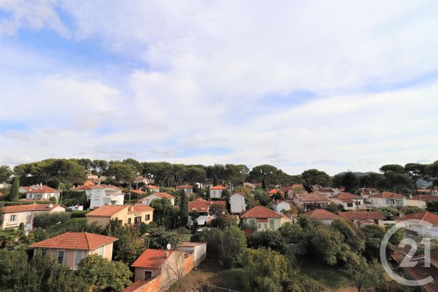 Appartement F3 à vendre - 3 pièces - 60.0 m2 - LE CANNET - 06 - PROVENCE-ALPES-COTE-D-AZUR - Century 21 Les Clés Du Sud Appartement F3 à vendre - 3 pièces - 60.0 m2 - LE CANNET - 06 - PROVENCE-ALPES-COTE-D-AZUR - Century 21 Les Clés Du Sud