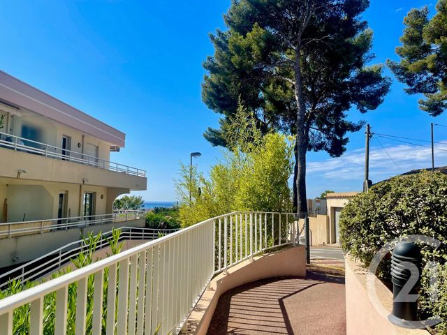 Afficher la photo en grand Appartement F4 à vendre - 4 pièces - 111.0 m2 - LE CANNET - 06 - PROVENCE-ALPES-COTE-D-AZUR - Century 21 Les Clés Du Sud