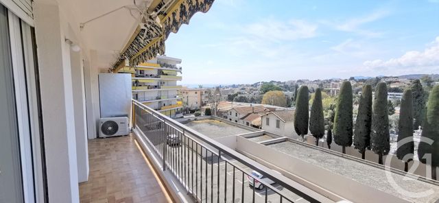 Afficher la photo en grand Appartement F3 à louer - 3 pièces - 62.67 m2 - LE CANNET - 06 - PROVENCE-ALPES-COTE-D-AZUR - Century 21 Les Clés Du Sud