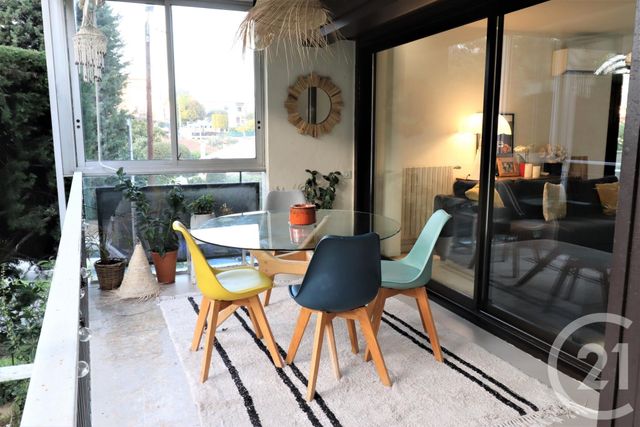 Appartement F4 à vendre - 4 pièces - 103.0 m2 - LE CANNET - 06 - PROVENCE-ALPES-COTE-D-AZUR - Century 21 Les Clés Du Sud Appartement F4 à vendre - 4 pièces - 103.0 m2 - LE CANNET - 06 - PROVENCE-ALPES-COTE-D-AZUR - Century 21 Les Clés Du Sud