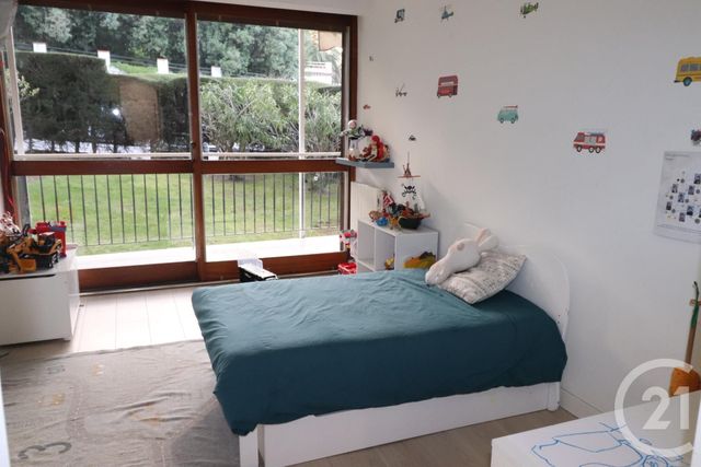 Appartement F4 à vendre - 4 pièces - 103.0 m2 - LE CANNET - 06 - PROVENCE-ALPES-COTE-D-AZUR - Century 21 Les Clés Du Sud Appartement F4 à vendre - 4 pièces - 103.0 m2 - LE CANNET - 06 - PROVENCE-ALPES-COTE-D-AZUR - Century 21 Les Clés Du Sud