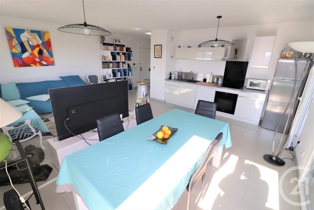 Appartement F3 à vendre - 3 pièces - 68.5 m2 - LE CANNET - 06 - PROVENCE-ALPES-COTE-D-AZUR - Century 21 Les Clés Du Sud Appartement F3 à vendre - 3 pièces - 68.5 m2 - LE CANNET - 06 - PROVENCE-ALPES-COTE-D-AZUR - Century 21 Les Clés Du Sud