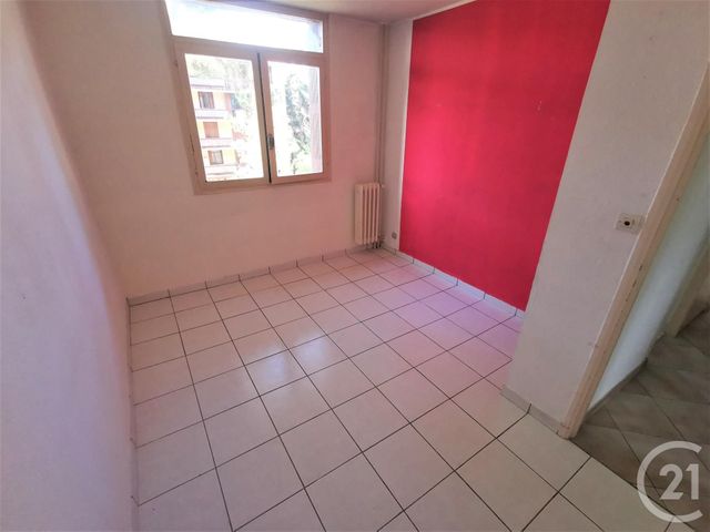 Afficher la photo en grand Appartement F3 à vendre - 3 pièces - 51.67 m2 - LE CANNET - 06 - PROVENCE-ALPES-COTE-D-AZUR - Century 21 Les Clés Du Sud