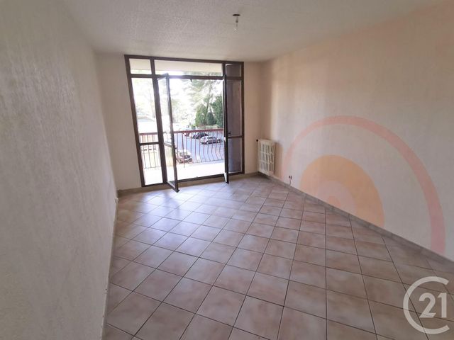Afficher la photo en grand Appartement F3 à vendre - 3 pièces - 51.67 m2 - LE CANNET - 06 - PROVENCE-ALPES-COTE-D-AZUR - Century 21 Les Clés Du Sud
