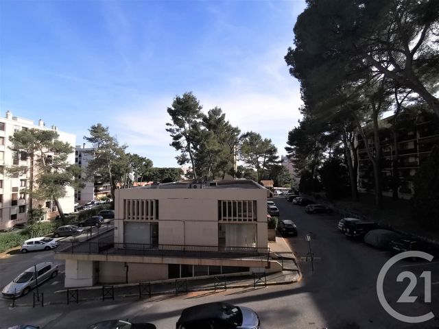 Afficher la photo en grand Appartement F3 à vendre - 3 pièces - 51.67 m2 - LE CANNET - 06 - PROVENCE-ALPES-COTE-D-AZUR - Century 21 Les Clés Du Sud