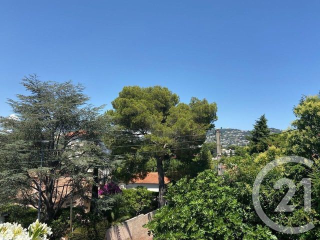 Afficher la photo en grand maison à vendre - 6 pièces - 140.0 m2 - CANNES - 06 - PROVENCE-ALPES-COTE-D-AZUR - Century 21 Les Clés Du Sud
