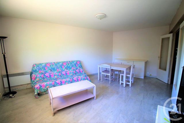 Appartement F2 à vendre - 2 pièces - 51.6 m2 - LE CANNET - 06 - PROVENCE-ALPES-COTE-D-AZUR - Century 21 Les Clés Du Sud Appartement F2 à vendre - 2 pièces - 51.6 m2 - LE CANNET - 06 - PROVENCE-ALPES-COTE-D-AZUR - Century 21 Les Clés Du Sud