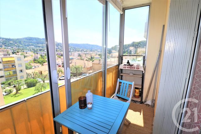 Appartement F3 à vendre - 3 pièces - 57.32 m2 - LE CANNET - 06 - PROVENCE-ALPES-COTE-D-AZUR - Century 21 Les Clés Du Sud Appartement F3 à vendre - 3 pièces - 57.32 m2 - LE CANNET - 06 - PROVENCE-ALPES-COTE-D-AZUR - Century 21 Les Clés Du Sud