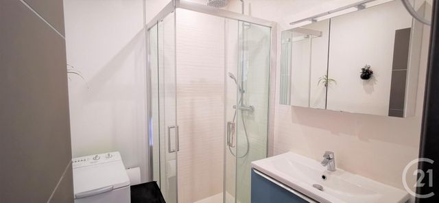 Appartement F2 à vendre - 2 pièces - 44.18 m2 - CANNES - 06 - PROVENCE-ALPES-COTE-D-AZUR - Century 21 Les Clés Du Sud Appartement F2 à vendre - 2 pièces - 44.18 m2 - CANNES - 06 - PROVENCE-ALPES-COTE-D-AZUR - Century 21 Les Clés Du Sud