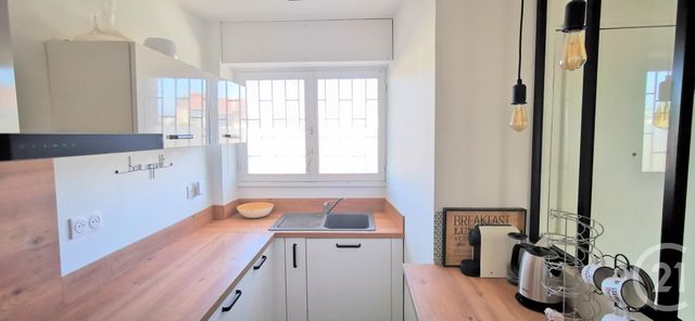 Appartement F2 à vendre - 2 pièces - 44.18 m2 - CANNES - 06 - PROVENCE-ALPES-COTE-D-AZUR - Century 21 Les Clés Du Sud Appartement F2 à vendre - 2 pièces - 44.18 m2 - CANNES - 06 - PROVENCE-ALPES-COTE-D-AZUR - Century 21 Les Clés Du Sud