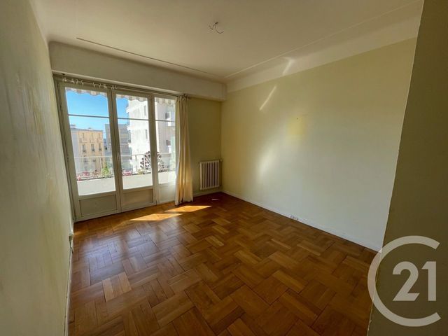 Afficher la photo en grand Appartement T2 à vendre - 2 pièces - 58.85 m2 - LE CANNET - 06 - PROVENCE-ALPES-COTE-D-AZUR - Century 21 Les Clés Du Sud