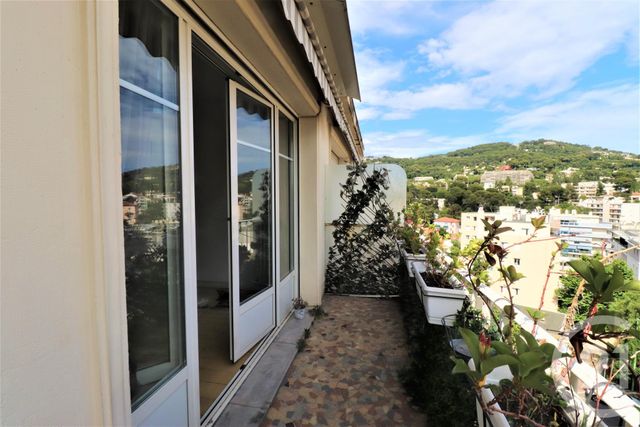 Afficher la photo en grand Appartement T2 à vendre - 2 pièces - 58.85 m2 - LE CANNET - 06 - PROVENCE-ALPES-COTE-D-AZUR - Century 21 Les Clés Du Sud