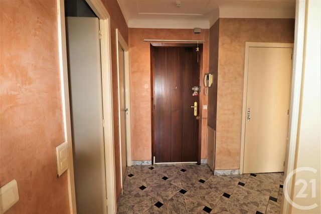 Afficher la photo en grand Appartement T2 à vendre - 2 pièces - 58.85 m2 - LE CANNET - 06 - PROVENCE-ALPES-COTE-D-AZUR - Century 21 Les Clés Du Sud